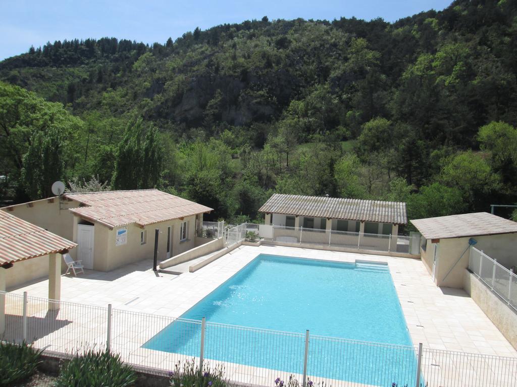 Le Chambron Apartment Condorcet Exterior photo